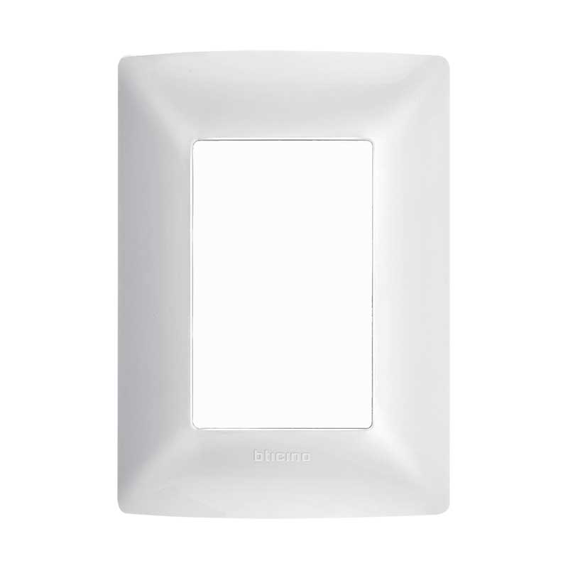 Placa Con 3 Módulos De Resina Con Chasis Color Blanco Mérida Qz4803M3Bn Quinziño - Tool Ferreterías / Ferretodo - Herramientas y material de construcción.
