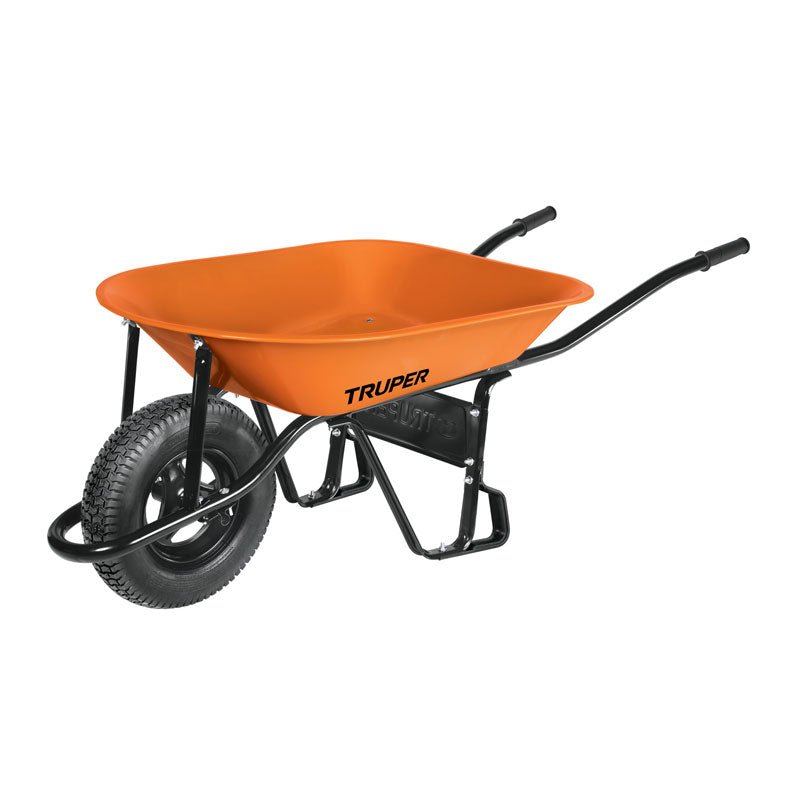 Carretilla de 4.5 ft3 imponchable, bastidor tubular, 10233 Truper CAT 45FF - Tool Ferreterías / Ferretodo - Herramientas y material de construcción.